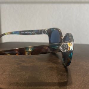 Tory Burch Sunnies